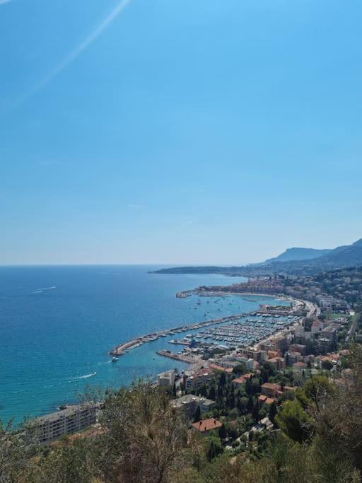 Loft Studio Avec Mezzanine, Limitrophe Monaco โรกบรูน-กัป-มาร์แต็ง ภายนอก รูปภาพ