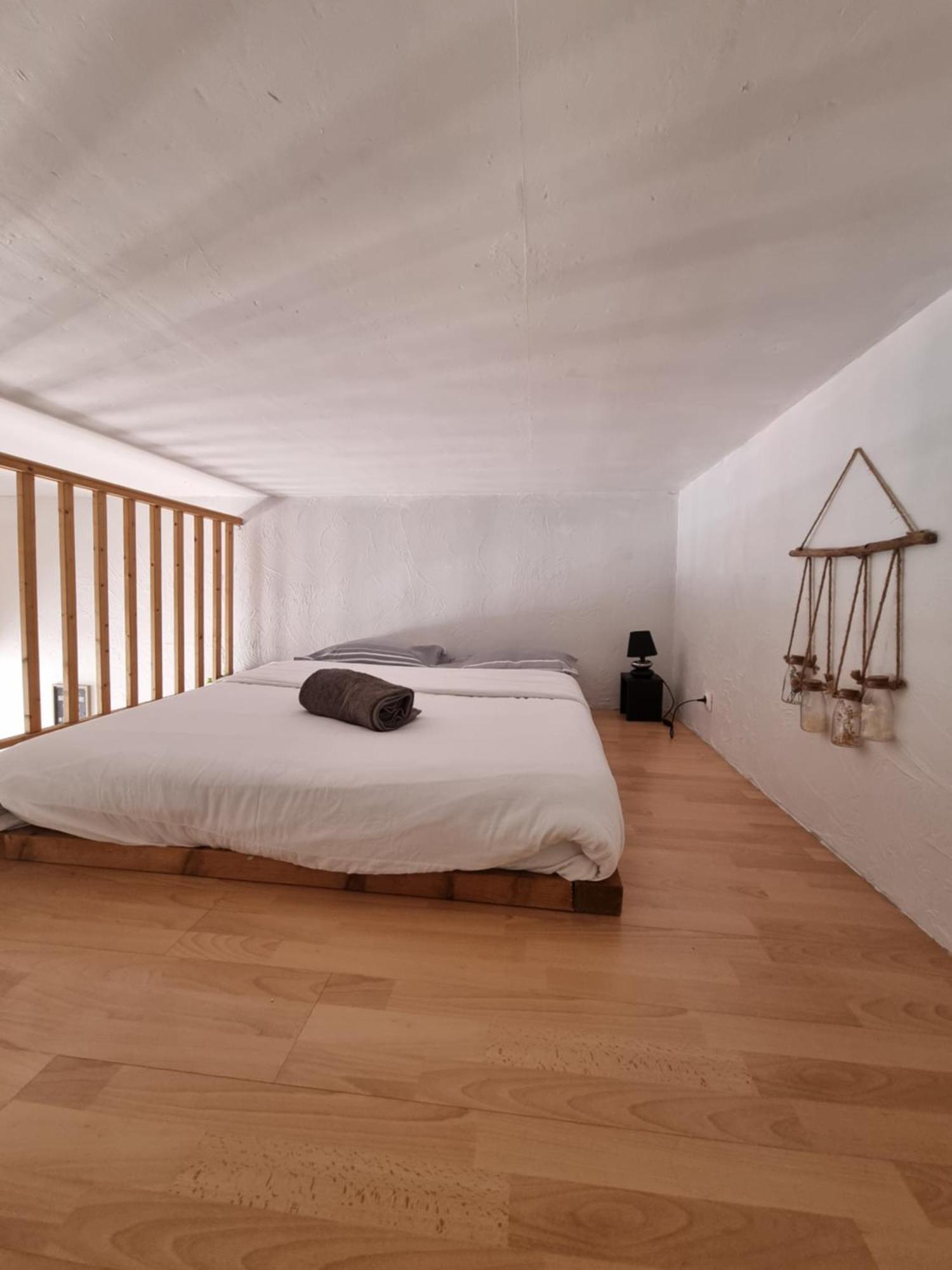 Loft Studio Avec Mezzanine, Limitrophe Monaco โรกบรูน-กัป-มาร์แต็ง ภายนอก รูปภาพ