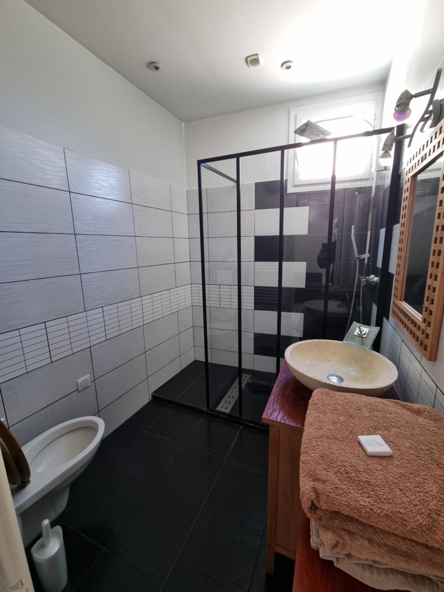 Loft Studio Avec Mezzanine, Limitrophe Monaco โรกบรูน-กัป-มาร์แต็ง ภายนอก รูปภาพ