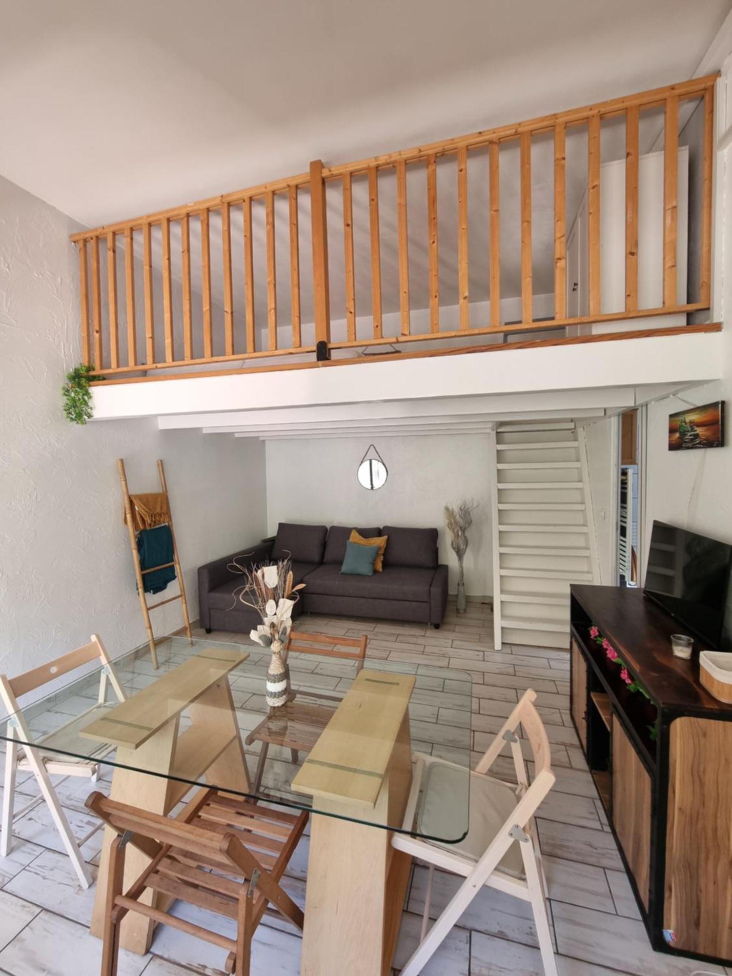 Loft Studio Avec Mezzanine, Limitrophe Monaco โรกบรูน-กัป-มาร์แต็ง ภายนอก รูปภาพ